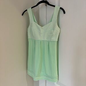 Lululemon tank top